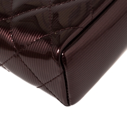 Pre Owned Chanel Burgundy Quilted Patent Leather CC Phone Holder 