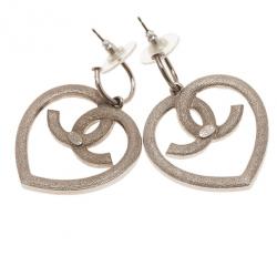 Pre Owned Chanel Heart Crystal Silver-Tone Earrings
