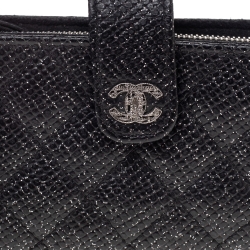 Pre Owned Chanel Black Shimmering Quilted Leather CC Phone Pouch