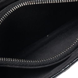 Pre Owned Chanel Black Quilted Patent Leather CC Phone Holder Pouch