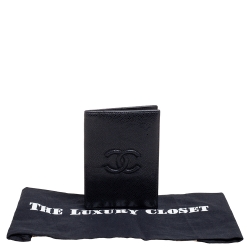 Pre Owned Chanel Black Caviar Leather CC Timeless Passport Holder Cover 