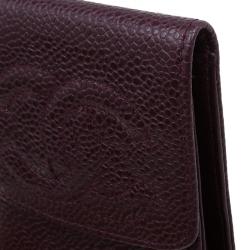 Pre Owned Chanel Burgundy Leather CC iPhone Case
