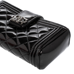 Pre Owned Chanel Black Patent Leather Boy Phone Pouch