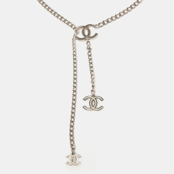 Pre Owned Chanel Silver Tone Enamel CC Charm Chain Belt