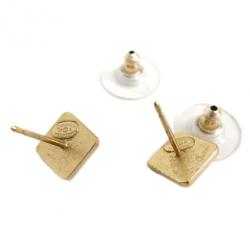 مملوكة مسبقًا حلق مثقوب شانيل مربع قفل دوار شعار CC