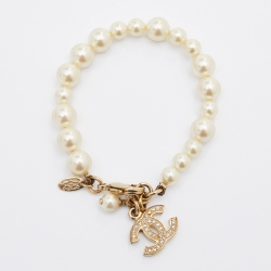 Pre Owned Chanel Gold Tone Faux Pearl Crystal CC Charm Bracelet