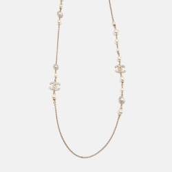 مملوكة مس بقًا Chanel CC Crystals Faux Pearl Gold Tone Long Necklace