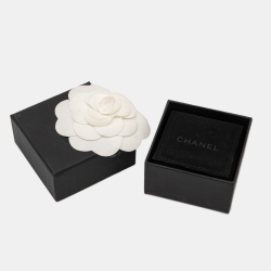 Pre Owned Chanel CC Crystals Faux Pearl Gold Tone Earrings