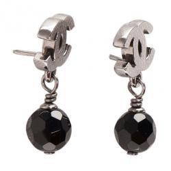 مملوكة مسبقًا Chanel CC Black Crystal Drop Silver Tone Earrings