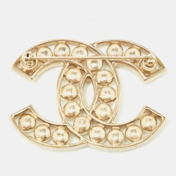 Pre Owned Chanel CC Faux Pearl Gold Tone Brooch