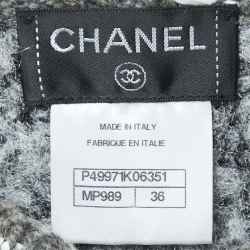 مملوكة مسبقًا Chanel Grey Fur Cropped Jacket S
