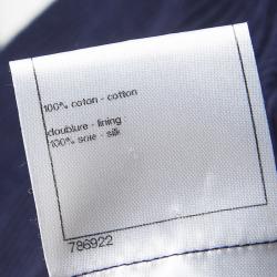 مملوكة مسبقًا فستان شانيل أزرق كحلي بلؤلؤ مزخرف بلا أكمام S