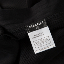 Pre Owned Chanel Black Textured Knit Brooch Embellished Neckline Detail Sleeveless Dress M