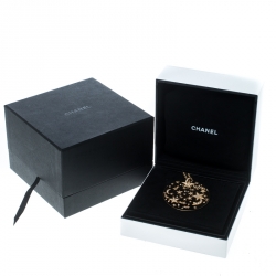 Pre Owned Chanel Comete Star Diamond 18k Yellow Gold Large Pendant Necklace