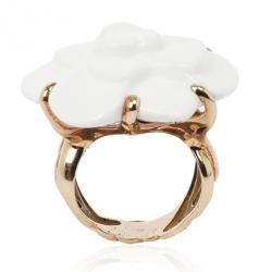 Chanel Camelia White Agate Flower 18K Yellow Gold Ring Size 54