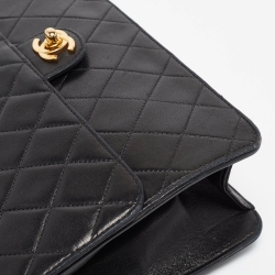 Pre Owned Chanel Black Quilted Leather CC Flap Bag