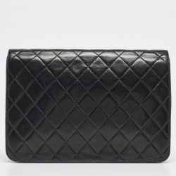 Pre Owned Chanel Black Quilted Leather CC Flap Bag