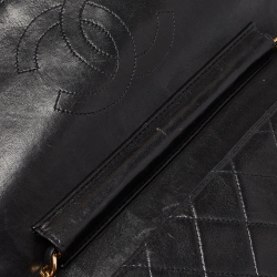 Pre Owned Chanel Black Quilted Leather CC Flap Bag