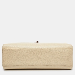 مملوكة مسبقًا Chanel Ivory Caviar Leather Vintage Kelly Bag