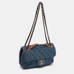 Pre Owned Chanel Blue Quilted Iridescent Leather Medium In-The-Mix Flap Bag