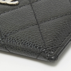 Pre Owned Chanel Black Quilted Caviar Leather CC Card Holder