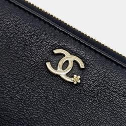 Pre Owned Chanel Black Leather Lucky Flower Clutch Bag