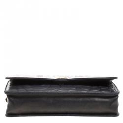 مملوكة مسبقًا Chanel Metallic Black Leather Camellia Wallet on Chain