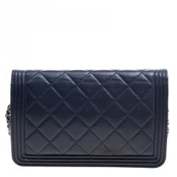 Pre Owned حقيبة كلتش شانيل بوي WOC جلد مبطن أزرق داكن