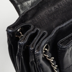 مملوكة مسبقًا Chanel Black Quilted Leather Mademoiselle Lock Accordion Flap Bag