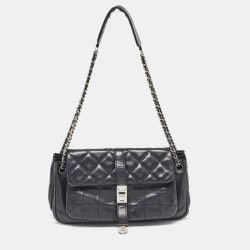 مملوكة مسبقًا Chanel Black Quilted Leather Mademoiselle Lock Accordion Flap Bag