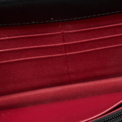 Pre Owned Chanel Black Quilted Leather CC Gabrielle Wallet On Chain