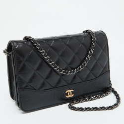 Pre Owned Chanel Black Quilted Leather CC Gabrielle Wallet On Chain