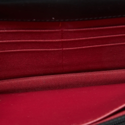 Pre Owned Chanel Black Quilted Leather CC Gabrielle Wallet On Chain