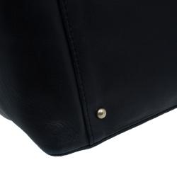 Pre Owned حقيبة شانيل شوكيليت بار جلد أسود بيتيت شوبر