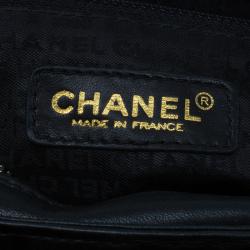 Pre Owned حقيبة شانيل شوكيليت بار جلد أسود بيتيت شوبر