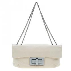 Pre Owned Chanel Beige Leather Duchess Shoulder Bag