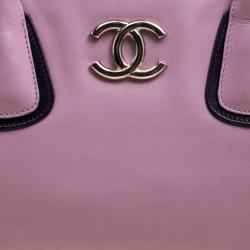مملوكة مسبقًا Chanel Lilac Leather Large Cerf Executive Tote