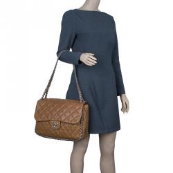 Pre Owned حقيبة شانيل جلد بني ماكسي بسلسلة محيطة وقلاب