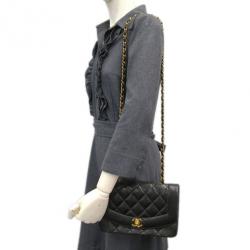 مملوكة مسبقًا Chanel Black Lambskin Single Flap Shoulder Bag
