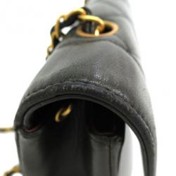 مملوكة مسبقًا Chanel Black Lambskin Single Flap Shoulder Bag