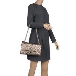 Pre Owned حقيبة شانيل قلاب 226 كلاسيك 2.55 ريإيشو جلد مبطنة ذهبية