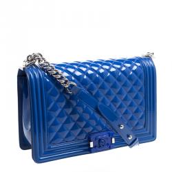مملوكة مسبقًا Chanel Blue Quilted Patent Leather Cruise 2015 New Medium Boy Flap Bag