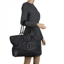 Pre Owned Chanel Black Iridescent Leather CC Tote