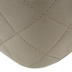 مملوكة مسبقًا Chanel Beige Quilted Lambskin Shoulder Bag With Tassel