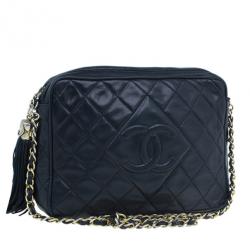 مملوكة مسبقًا Chanel Black Lambskin Camera Bag With Tassel