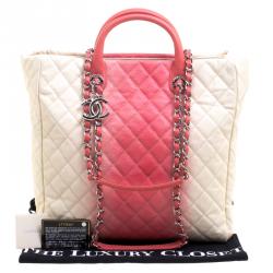 مملوكة مسبقًا حقيبة يد شانيل شوبينغ جلد كافيار مبطنة أومبريه وردية/ كريمية
