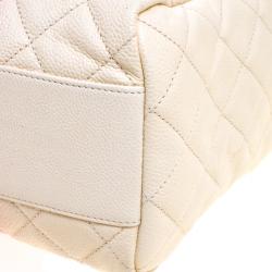 مملوكة مسبقًا حقيبة يد شانيل شوبينغ جلد كافيار مبطنة أومبريه وردية/ كريمية