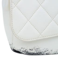 مملوكة مسبقًا Chanel White Limited Edition Blizzard Jumbo Flap Bag