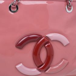 مملوكة مسبقًا Chanel Pink Patent Leather CC Lipstick Tote