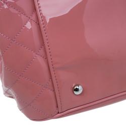 مملوكة مسبقًا Chanel Pink Patent Leather CC Lipstick Tote